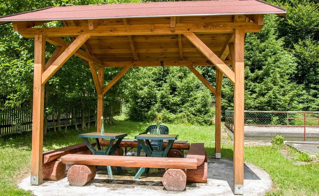 Economy Apartments Ceske Svycarsko Hřensko Dış mekan fotoğraf