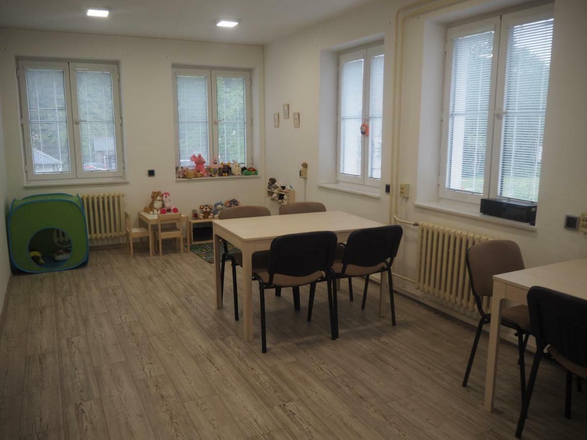 Economy Apartments Ceske Svycarsko Hřensko Dış mekan fotoğraf